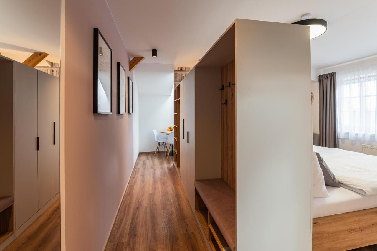 Jíloviště Hotel Restovna מראה חיצוני תמונה