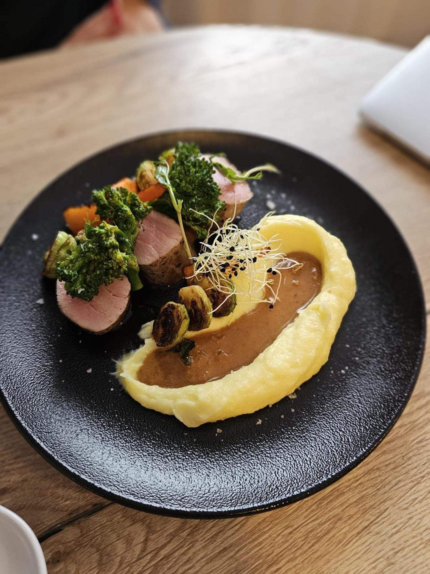 Jíloviště Hotel Restovna מראה חיצוני תמונה